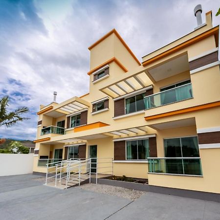 Vila Beach Residence Pinheira Eksteriør billede